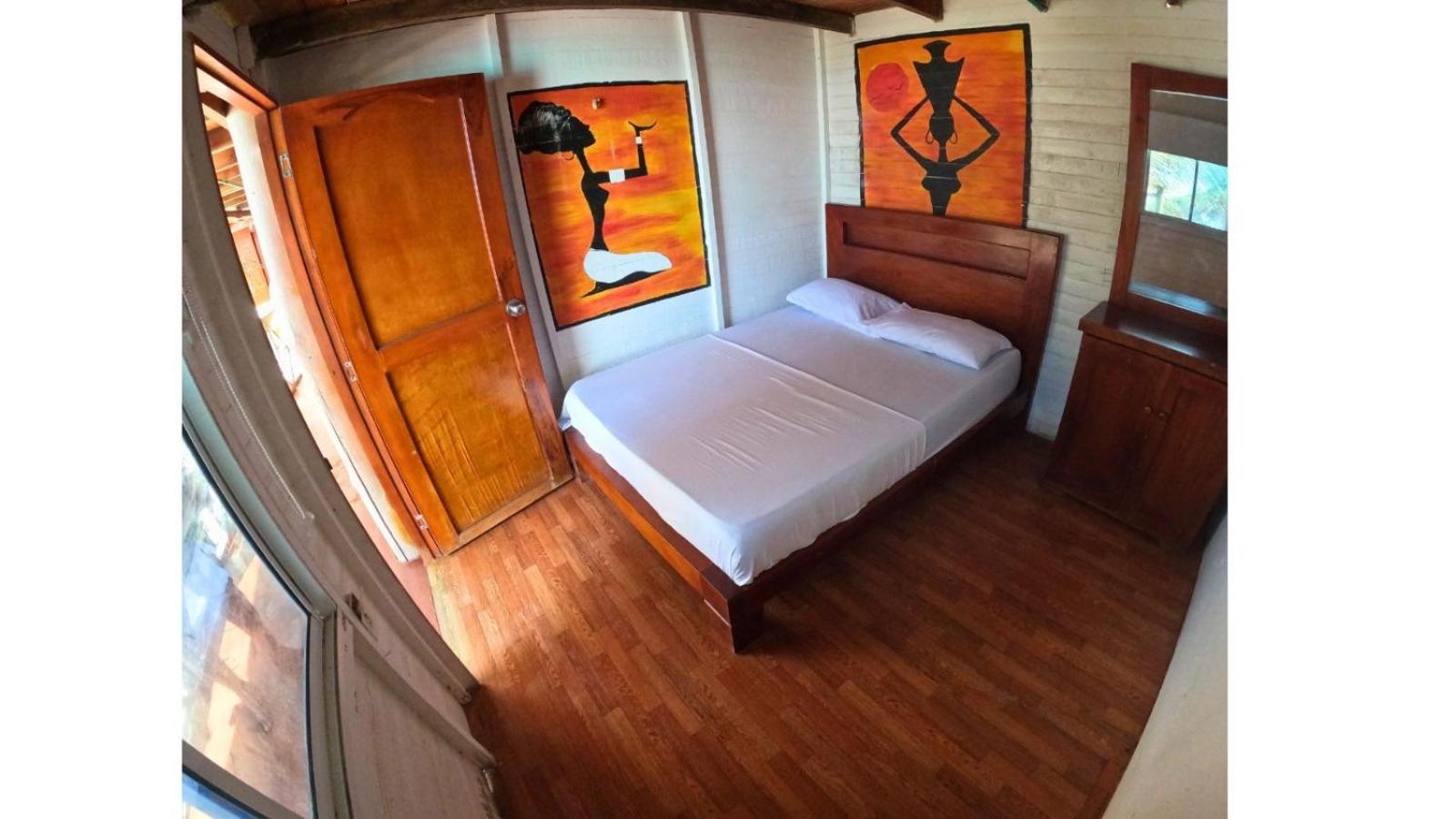 Posada Nativa Casa Azul Плая Бланка Екстериор снимка