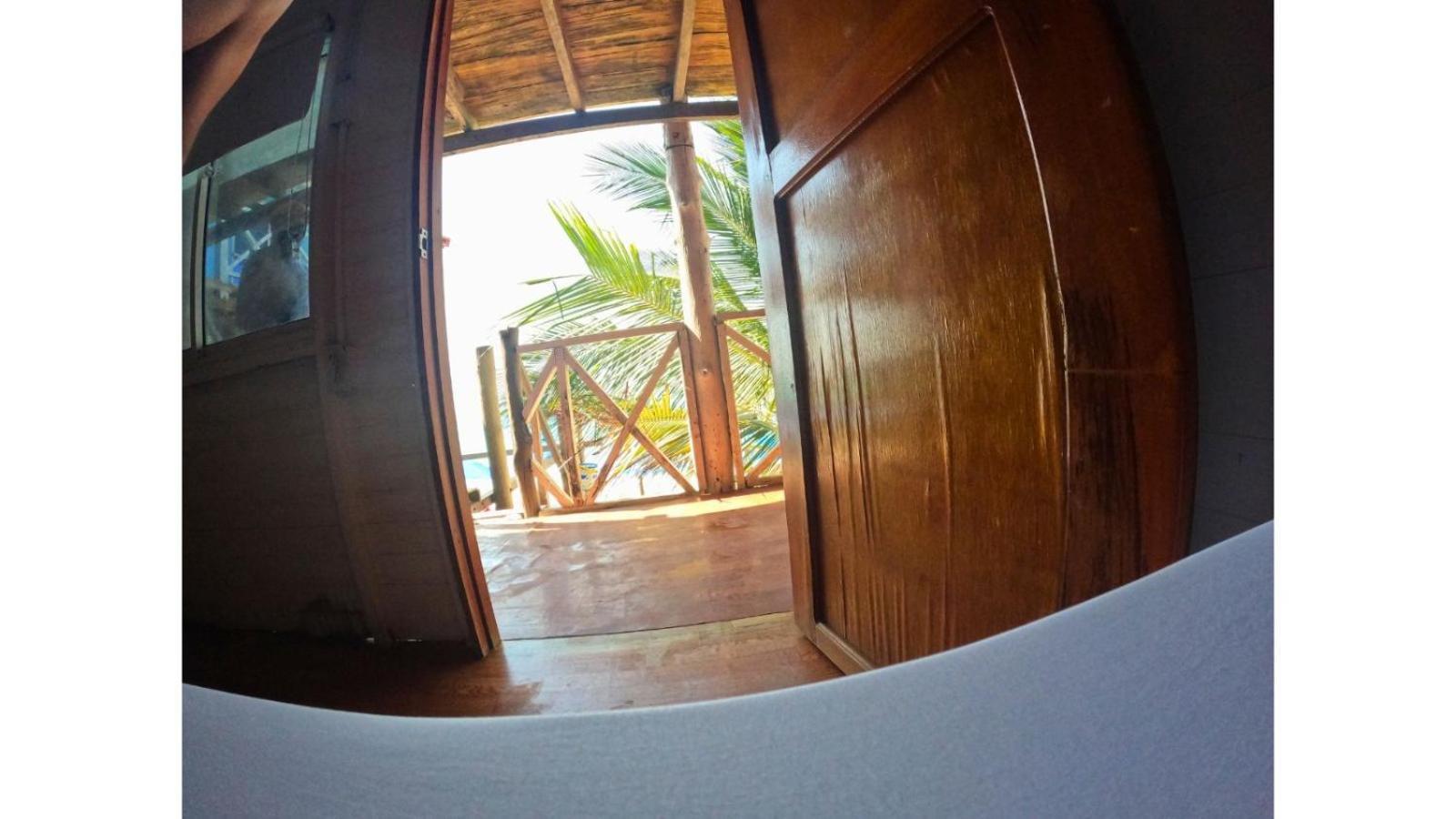 Posada Nativa Casa Azul Плая Бланка Екстериор снимка